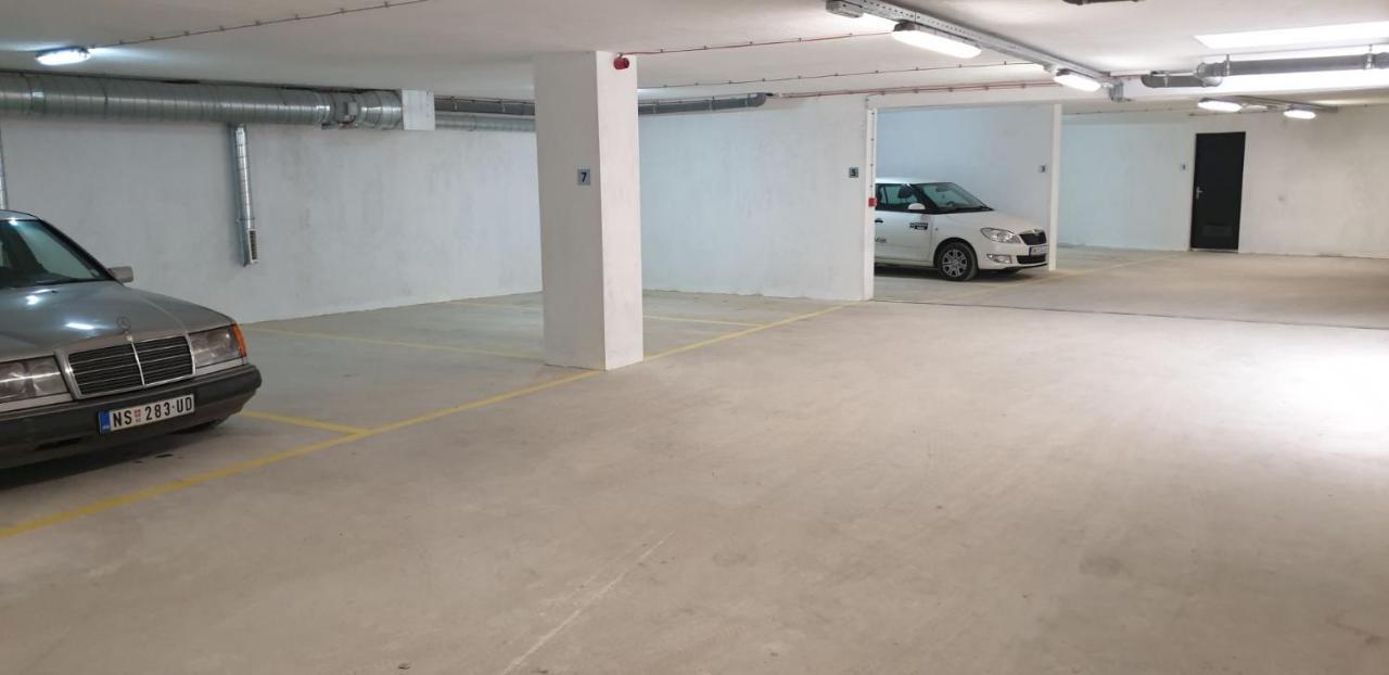 Arena Big Luxury Apartments Novi Sad Bagian luar foto
