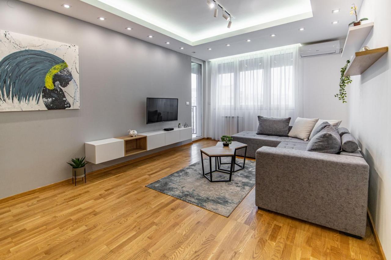 Arena Big Luxury Apartments Novi Sad Bagian luar foto